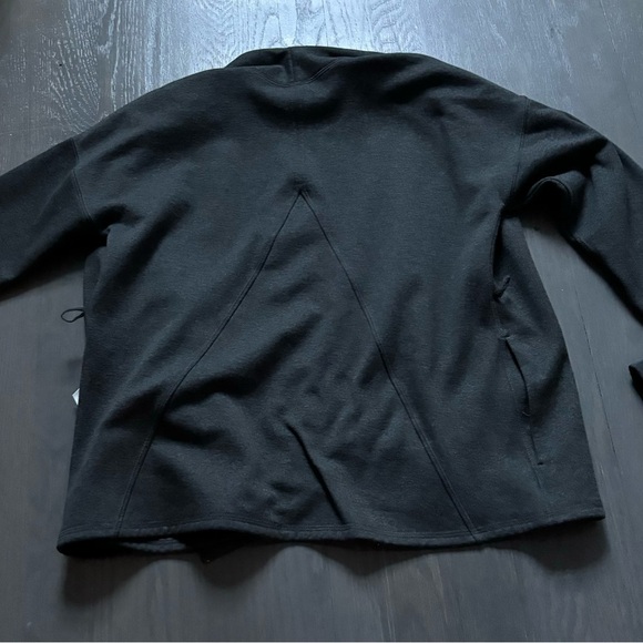 Ivivva open cardigan sweatshirt size 14 - Picture 3 of 3